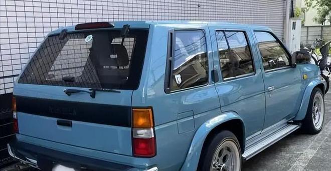 亿损失预警依赖中国产业正集体“遇冷”J9数字平台挑衅的代价！日本22万(图1)