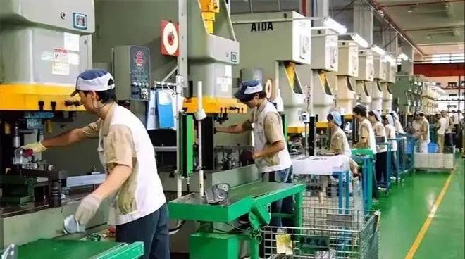 亿损失预警依赖中国产业正集体“遇冷”J9数字平台挑衅的代价！日本22万(图9)